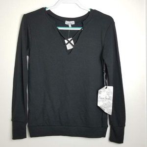 🌻NWT Crave Fame By Almost Famous Sweatshirt